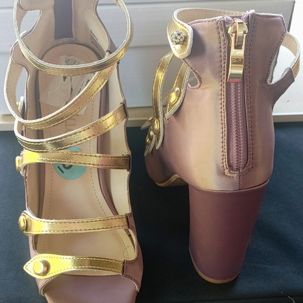 Olivia Miller Strappy High heel Sandals